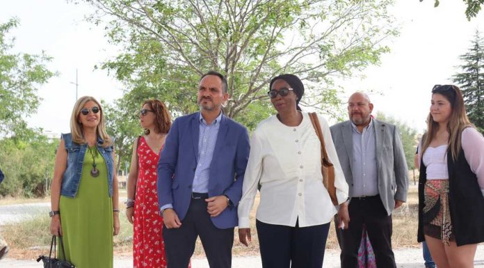Móstoles conmemora el día de Nelson Mandela