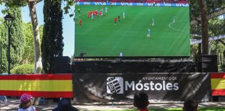 Éxito absoluto en las pantallas gigantes de Móstoles para ver a la selección española