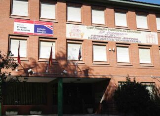 Más Madrid Móstoles solicita la apertura de colegios e institutos fuera del horario lectivo