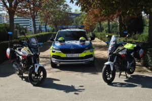La Policía Municipal renueva el uniforme de los motoristas de la Unidad Especial de Tráfico en Móstoles