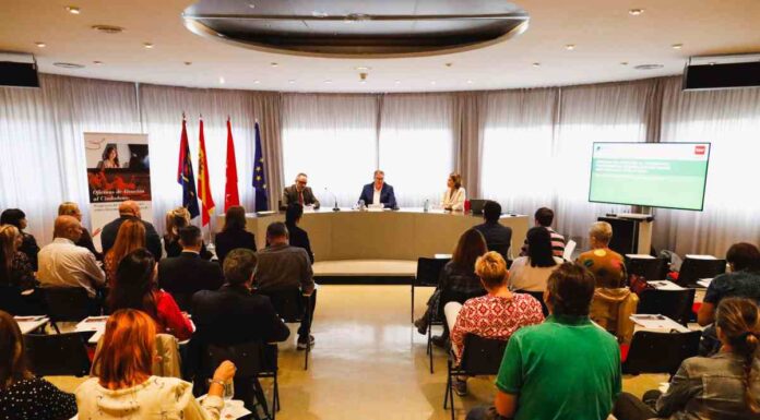 Sensibilización sobre discapacidad intelectual para los trabajadores de Móstoles