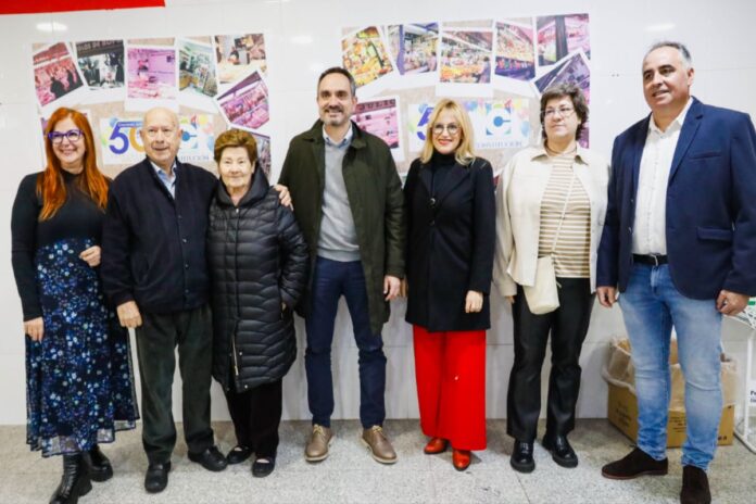 Manuel Bautista acude a la celebración del 50 aniversario del Mercado de la Constitución en Móstoles