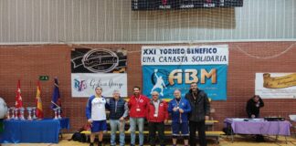 La Asociación de Baloncesto de Móstoles dona a la Cruz Roja lo recaudado por ‘Una Canasta Solidaria’