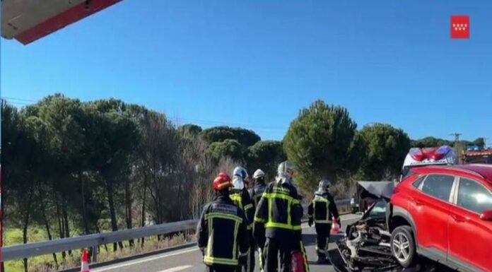 Los vecinos de Móstoles, afectados por un accidente que colapsa la A-5