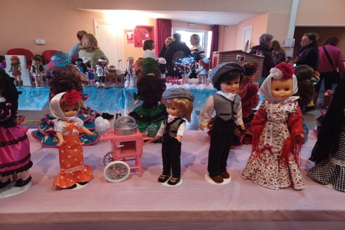 Móstoles tendrá una exposición solidaria de muñecas Nancy por el cáncer infantil