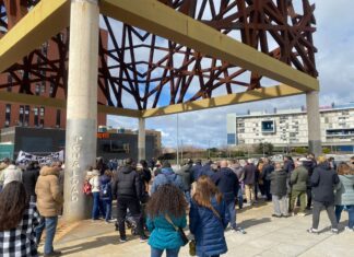 Gran acogida en la manifestación en el PAU-4 de Móstoles para exigir dotaciones municipales