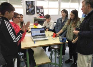 Los alumnos del IES Miguel Hernández de Móstoles presentan sus proyectos a Ciudadenergía