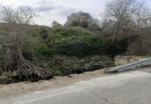 Vecinos de Móstoles advierten del peligro y piden una nueva barrera quitamiedos en El Soto