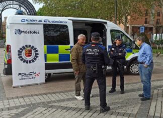 Ya está en marcha la nueva Oficina Móvil de la Policía Municipal de Móstoles