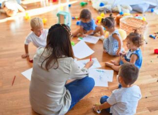 Las familias de Móstoles podrán acceder al aumento de becas durante el curso 2024/25