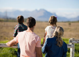 mostoles-se-suma-al-dia-del-acogimiento-familiar