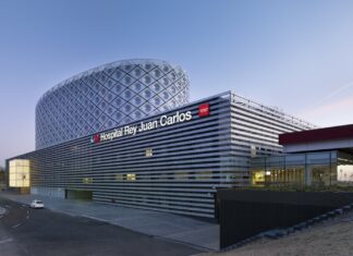 Hospital Rey Juan Carlos de Móstoles referente en el tratamiento del cáncer en mayores