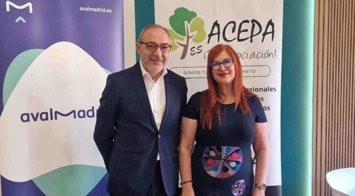 Acuerdo entre Avalmadrid y ACEPA que incluye a comerciantes, hosteleros y profesionales de Móstoles