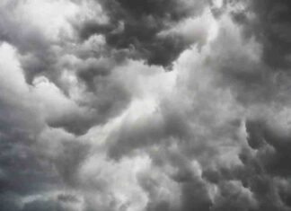 Jueves de tormentas, vientos y bajón de temperaturas en Móstoles