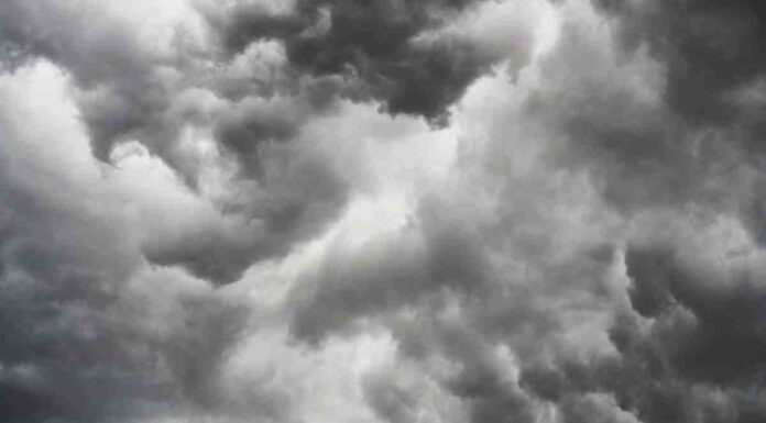 Jueves de tormentas, vientos y bajón de temperaturas en Móstoles