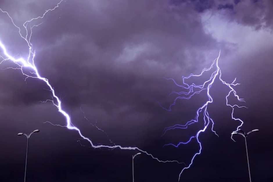 Jueves de tormentas, vientos y bajón de temperaturas en Móstoles