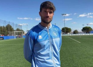 Víctor González seguirá como entrenador del CD Móstoles