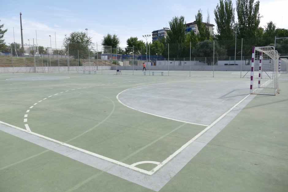 Más de 300 niños en las colonias deportivas de verano de Móstoles