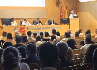 Graduación de una nueva promoción de médicos en el Hospital Universitario de Móstoles