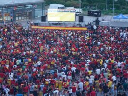 Llenazo absoluto en Móstoles para ver el triunfo de España en la Eurocopa