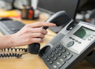 Nuevo servicio de apoyo psicoemocional para los usuarios del servicio de comida a domicilio de Móstoles