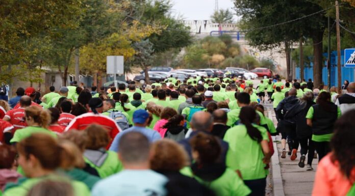 La VIII Carrera ‘Móstoles en Marcha contra el Cáncer’ llega al municipio