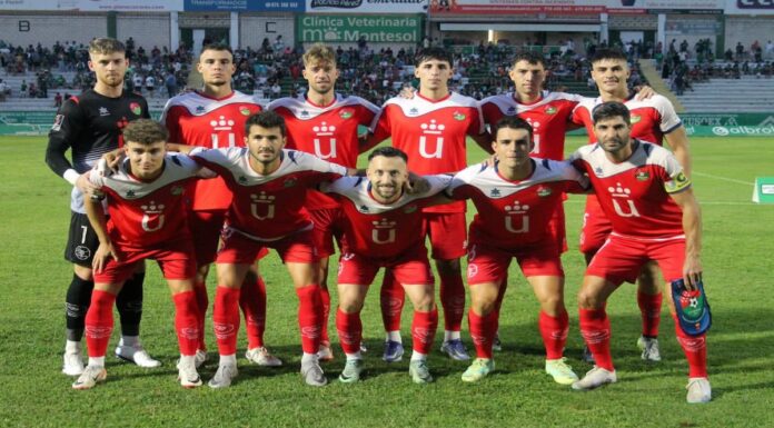 El CD Móstoles URJC, goleado en su debut en Segunda RFEF