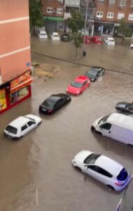 Las tormentas causan en Móstoles inundaciones y problemas en el transporte entre otras incidencias