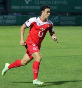 El CD Móstoles URJC, goleado en su debut en Segunda RFEF