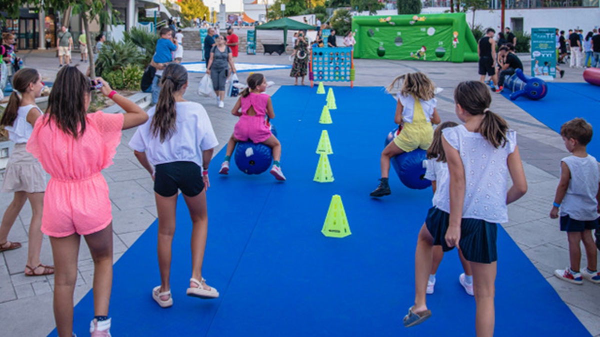 Los vecinos de Móstoles podrán disfrutar de una vuelta al cole gigante en el Centro Comercial TresAguas