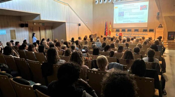 n torno a 250 personas hablan y se forman en salud en dos jornadas en el Hospital Universitario de Móstoles