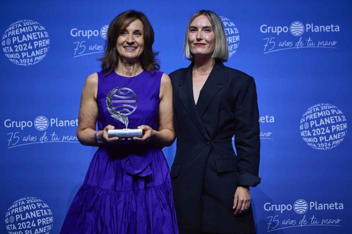 Paloma Sánchez-Garnica, el Premio Planeta más aplaudido y admirado en Móstoles