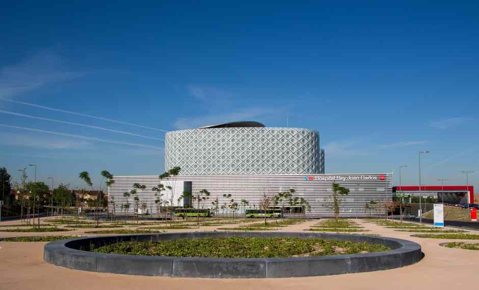 El Hospital Rey Juan Carlos de Móstoles ya cuenta con su segundo Da Vinci