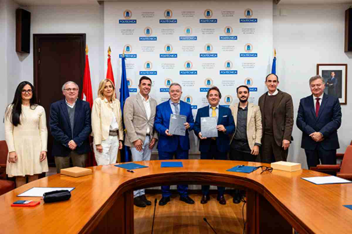 La empresa de Móstoles Master Battery y la UPM firman la constitución de una cátedra