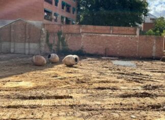 El PSOE de Móstoles denuncia ilegalidad en la demolición de la Casa Roja