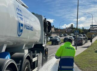 Móstoles intensifica la limpieza en Parque Coimbra-Guadarrama Móstoles intensifica la limpieza en Parque Coimbra-Guadarrama