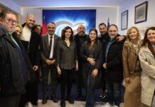 Isabel Díaz Ayuso visita Móstoles para inaugurar la sede del Partido Popular