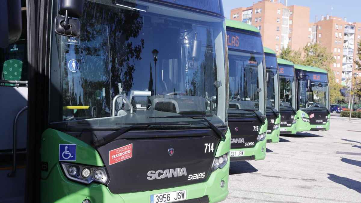 La Comunidad de Madrid supera los 300 millones de pasajeros en sus autobuses interurbanos. La Línea 521 de Móstoles entre las más demandadas de la Comunidad de Madrid.