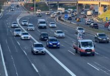 Cruce de palabras entre el alcalde de Móstoles y Óscar Puente por el carril bus de la A-5