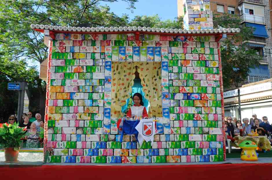 El Concurso de Carrozas de las Fiestas del 2 de Mayo ya se distingue en el horizonte