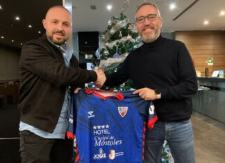 El Móstoles CF anuncia la salida de Javi Sánchez como entrenador del primer equipo