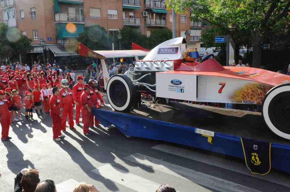 El Concurso de Carrozas de las Fiestas del 2 de Mayo ya se distingue en el horizonte