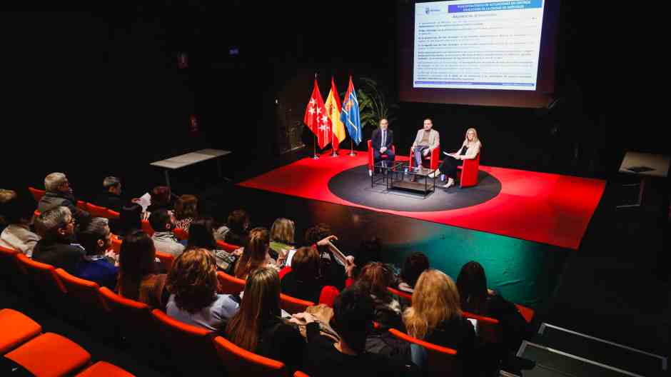 Tras 20 años sin mejoras. Reforma a la vista en las instalaciones del Rodolfo Halffter de Móstoles.