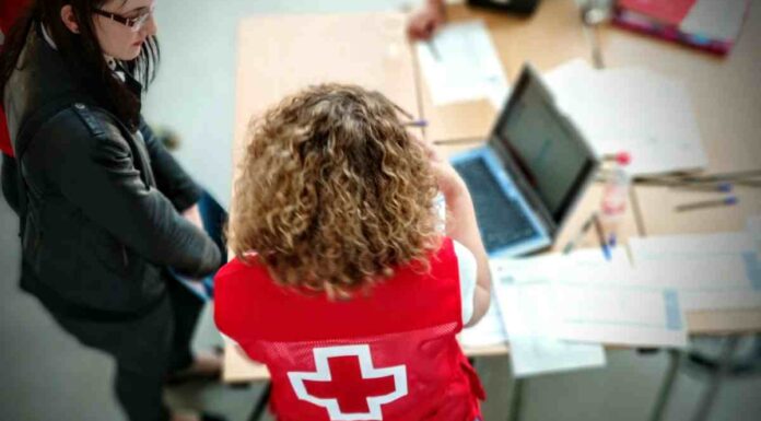 Hersill dona 5.000 euros a Cruz Roja Móstoles