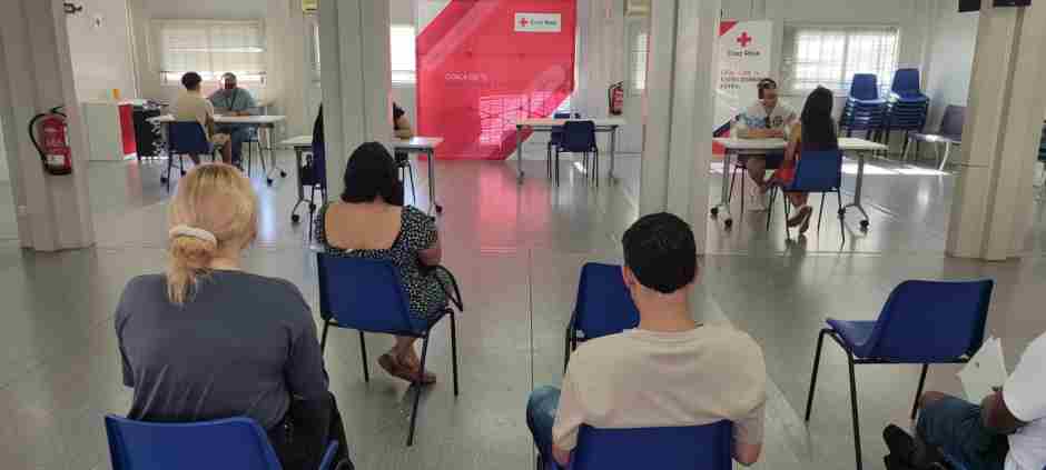 Cruz Roja Móstoles alcanza un 67% de inserción laboral en sus programas de empleo