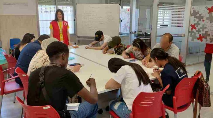 Cruz Roja Móstoles alcanza un 67% de inserción laboral en sus programas de empleo