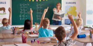 Vox Móstoles pone el foco de atención en la elección educativa