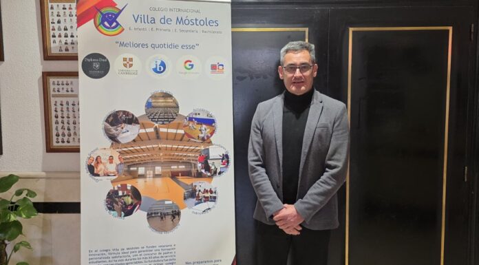 Fernando Lajara, director del Colegio Internacional Villa de Móstoles: «Esto es un sentimiento que va más allá de lo puramente laboral»