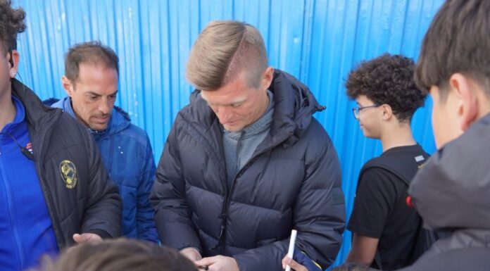 Toni Kroos, visitante de lujo en Móstoles durante la Madrid ESEI Star Cup