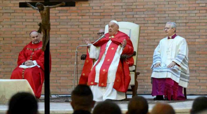 Tres días de luto oficial en Móstoles por el fallecimiento del Papa Francisco